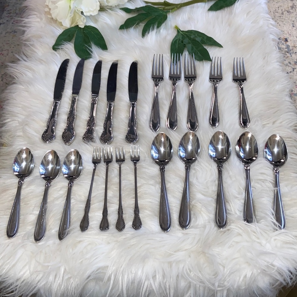 Oneida Stainless Flatware Mix Bundle